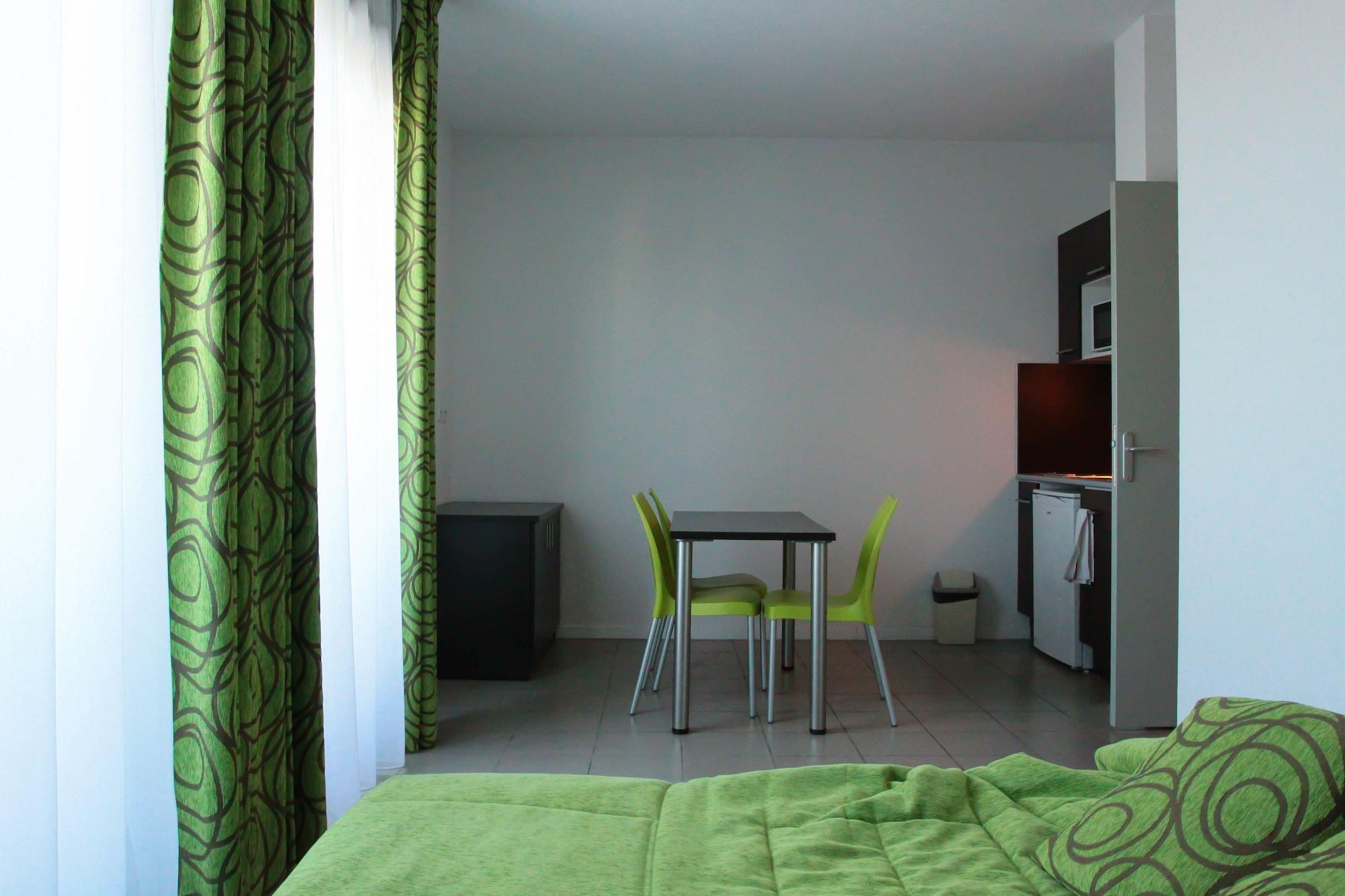 Kosy Appart'Hotels - Campus Del Sol Esplanade Avignon Exterior photo