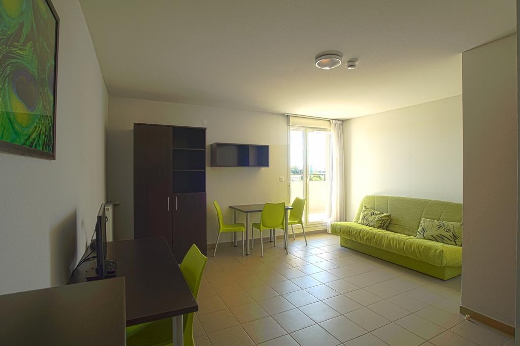 Kosy Appart'Hotels - Campus Del Sol Esplanade Avignon Exterior photo