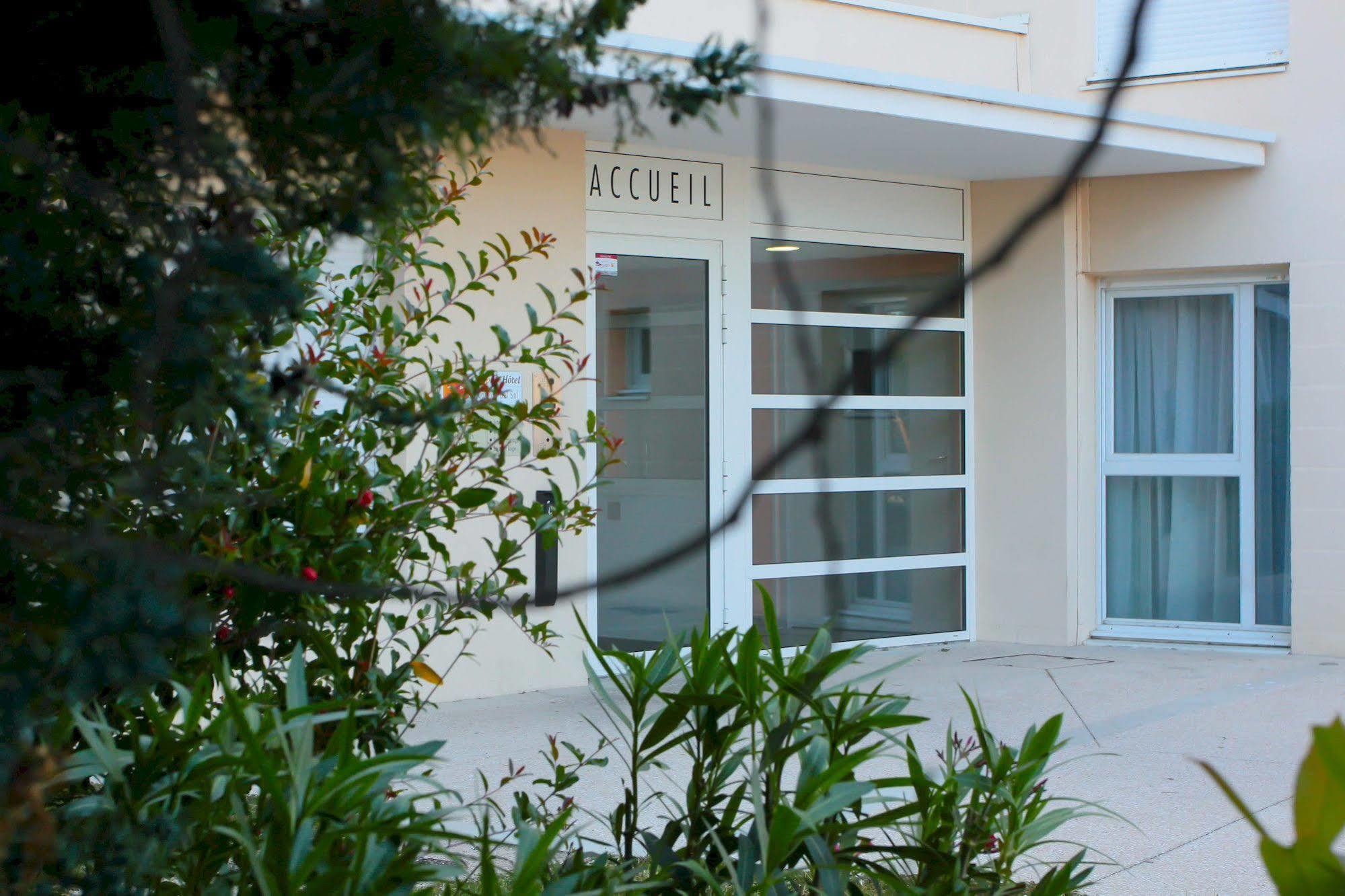 Kosy Appart'Hotels - Campus Del Sol Esplanade Avignon Exterior photo
